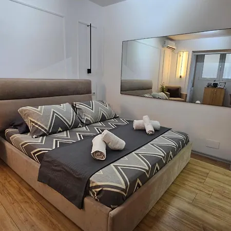 Coco's Apartment