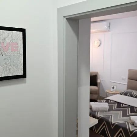 Apartment Coco's Tirana